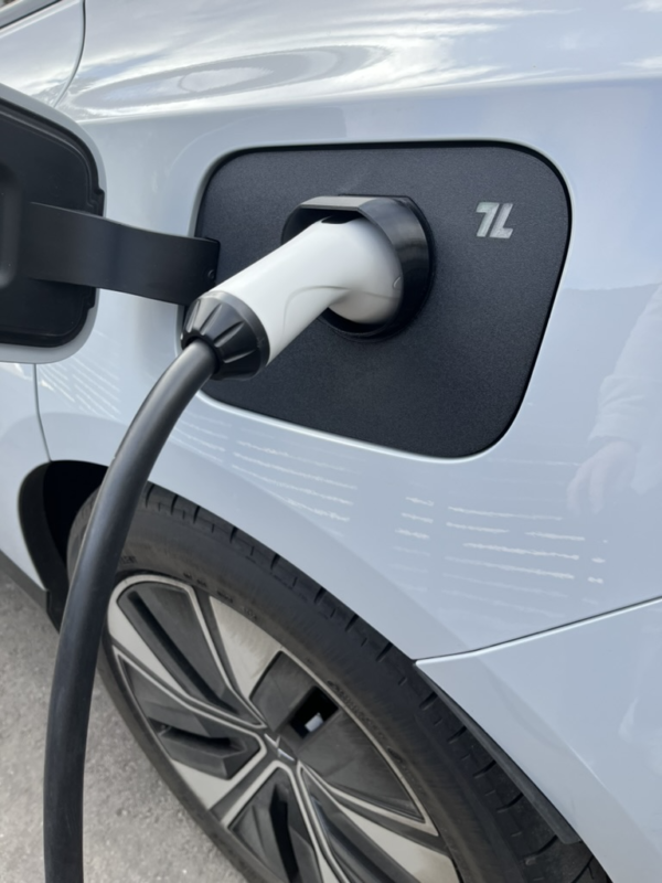 Latausportin suoja - Polestar 4